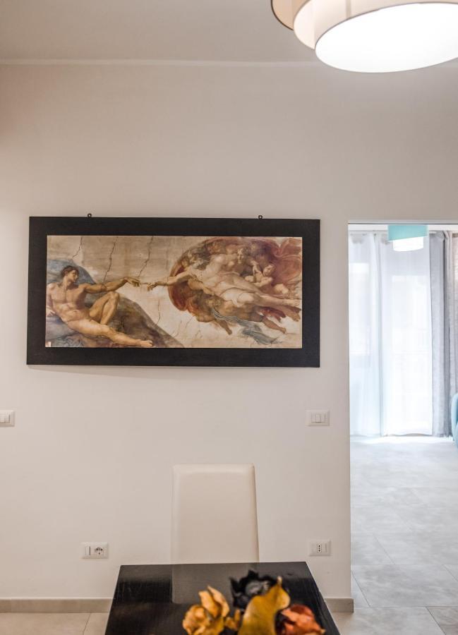 Casa 3 Santi, Your Contemporary Home In Рим Екстериор снимка