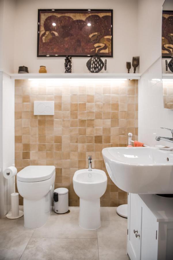 Casa 3 Santi, Your Contemporary Home In Рим Екстериор снимка